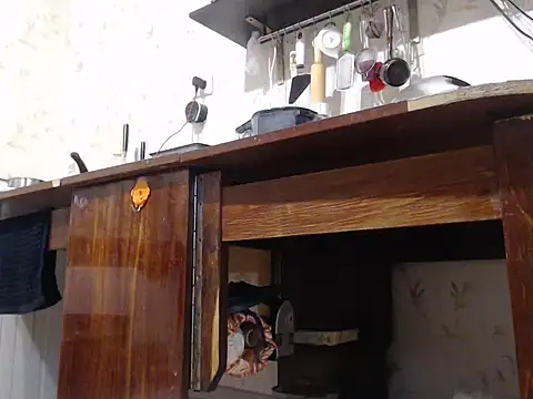 mimimi28 online show from 02.23.25