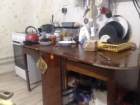 mimimi28 online show from 03.02.25