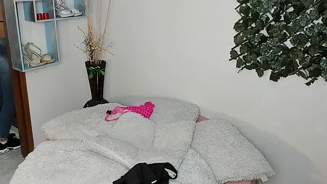 DestinyHills online show from 04.06.26