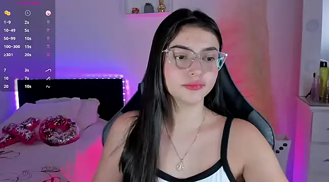 esmeralda colllins online show from 03.18.25