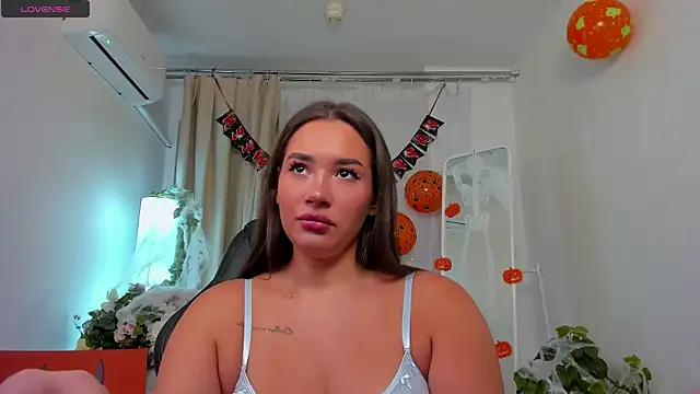  Eva Rose  online show from 10.23.25
