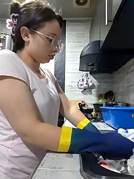 linda-schmidt online show from 01.17.25