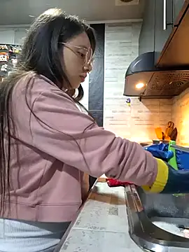 linda-schmidt online show from 03.15.25