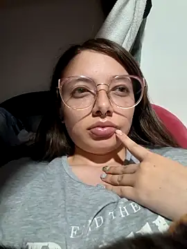 linda-schmidt online show from 10.04.25