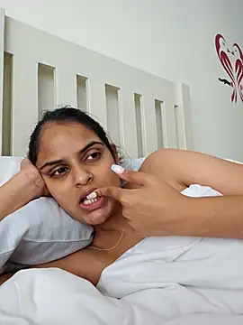 DirtySnowball69 online show from 02.24.25