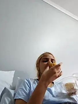 DirtySnowball69 online show from 10.03.25