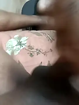 Snapshot of Indianshine chatting on 11.27.25 Indianshine online show from 11.27.25