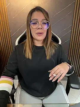 KellyBrooklyn  online show from 02.18.26