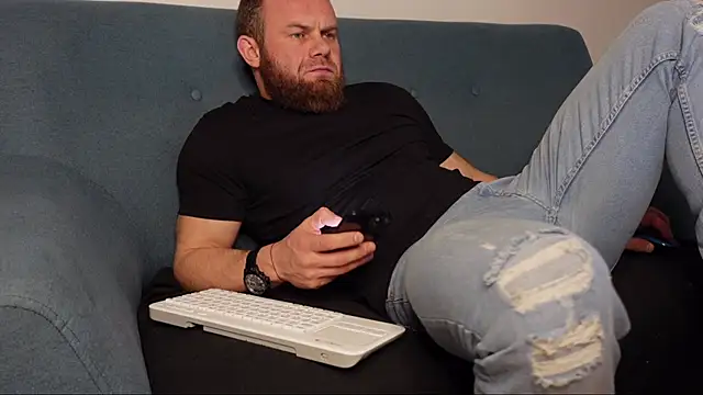 Tommy Burnz online show from 01.25.25