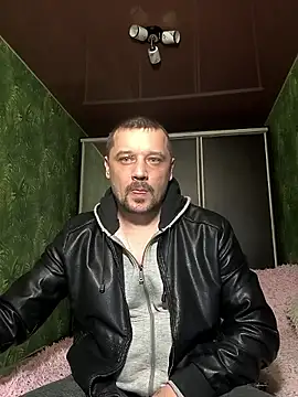 Snapshot of DanielOhCool chatting on 03.06.25 DanielOhCool online show from 03.06.25