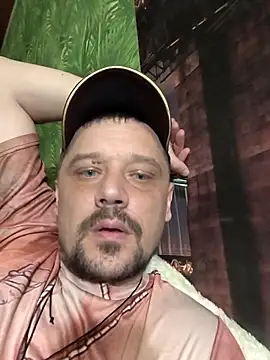 Snapshot of DanielOhCool chatting on 03.12.25 DanielOhCool online show from 03.12.25