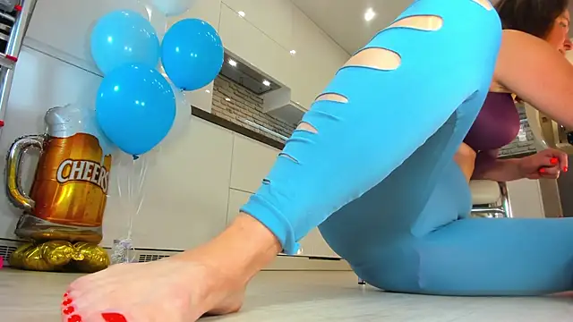 Girl Squirts online show from 09.25.25