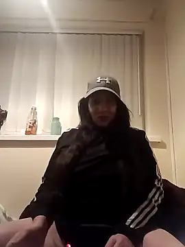 Leanne43 online show from 03.18.25