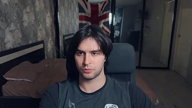 keanu reevez online show from 10.13.25