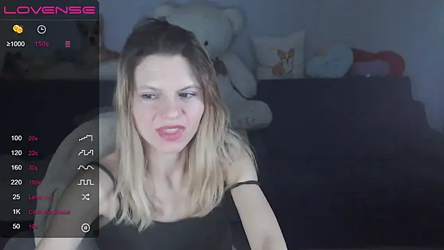 night is dark online show from 01.21.25