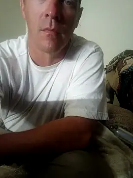 Snapshot of FUNINWV9 chatting on 07.21.26 FUNINWV9 online show from 07.21.26