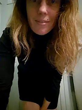 MissLilooo online show from 12.02.24