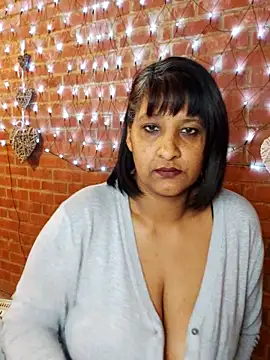 Lilybanx online show from 03.02.25