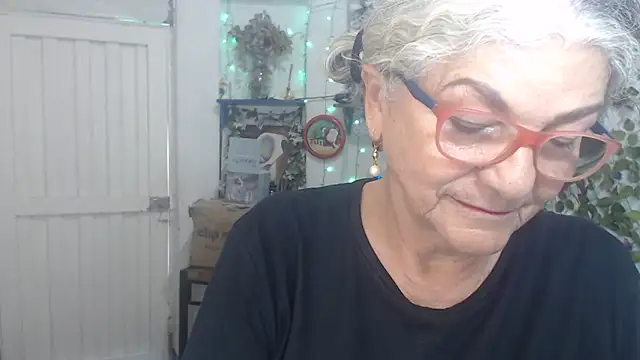 FunnyGrandma online show from 12.14.25