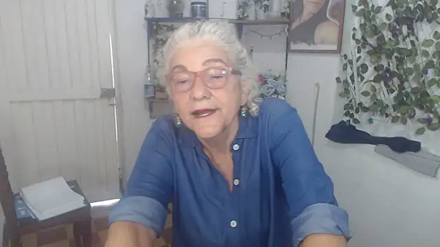 FunnyGrandma online show from 01.18.26