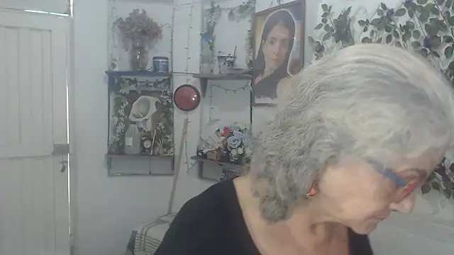 FunnyGrandma online show from 02.27.26