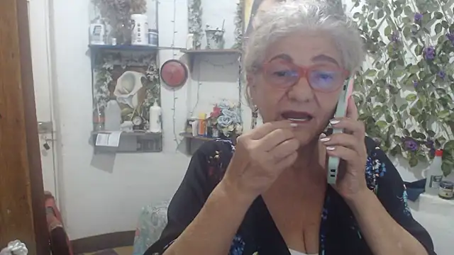 FunnyGrandma online show from 05.25.26