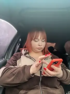 Model9798 online show from 02.15.26