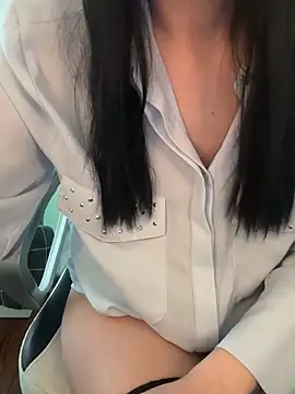 CallMeAngelica online show from 11.27.25