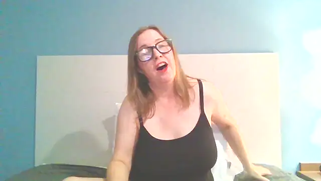 Snapshot of SweetandNaughty1 chatting on 01.31.25 SweetandNaughty1 online show from 01.31.25