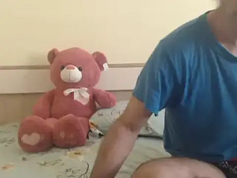 yvesstorm1 online show from 03.19.25