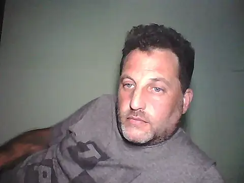 Snapshot of Reload_033 chatting on 04.14.26 Reload 033 online show from 04.14.26