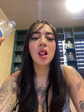 EmmyEvans1 online show from 01.31.26