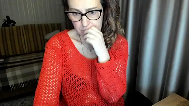 lauraoven online show from 02.26.26