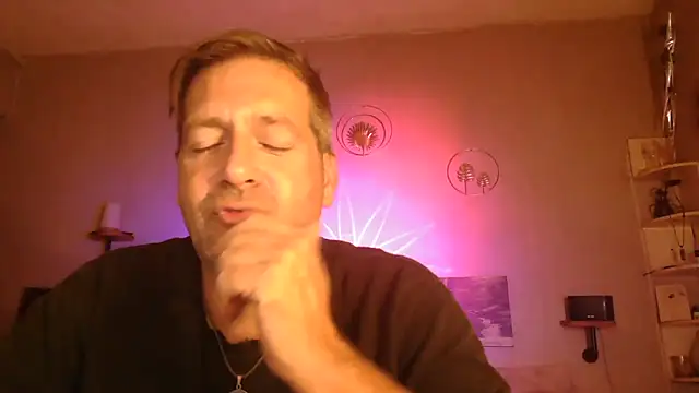 matrikes1 online show from 10.07.25