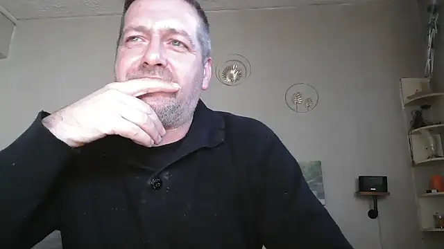 matrikes1 online show from 04.14.26
