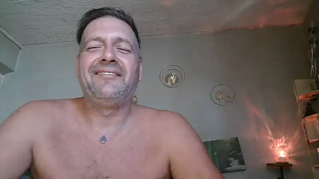 Snapshot of matrikes1 chatting on 07.10.26 matrikes1 online show from 07.10.26