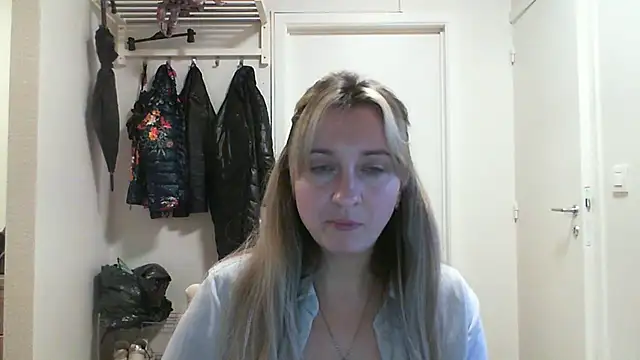 SusanCurt online show from 11.21.25