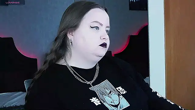 Snapshot of EMMA__CONNOR chatting on 12.09.24 EMMA  CONNOR online show from 12.09.24