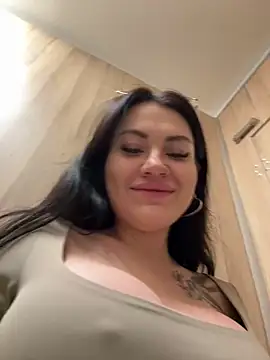 Wet  Bunny online show from 03.10.25