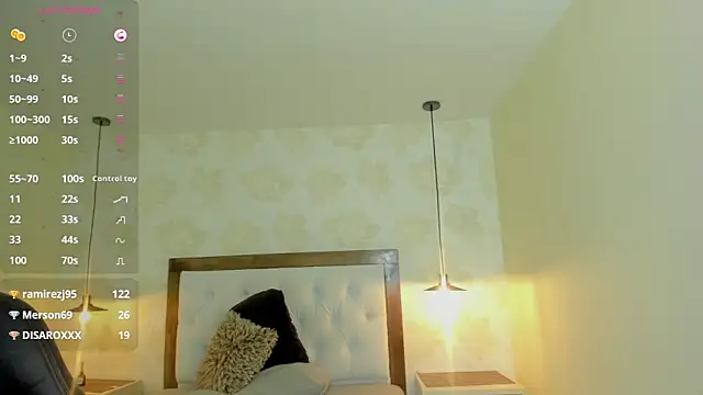 clarisKlein online show from 04.11.26