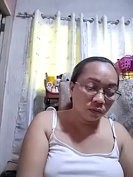 asianwet4u online show from 10.24.25