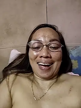 asianwet4u online show from 12.21.25