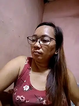 Snapshot of asianwet4u chatting on 04.23.26 asianwet4u online show from 04.23.26