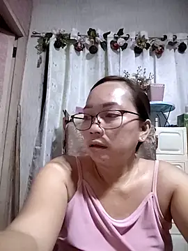 Snapshot of asianwet4u chatting on 05.01.26 asianwet4u online show from 05.01.26