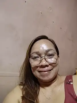 Snapshot of asianwet4u chatting on 05.18.26 asianwet4u online show from 05.18.26