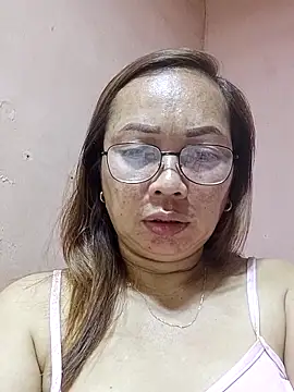 Snapshot of asianwet4u chatting on 05.29.26 asianwet4u online show from 05.29.26