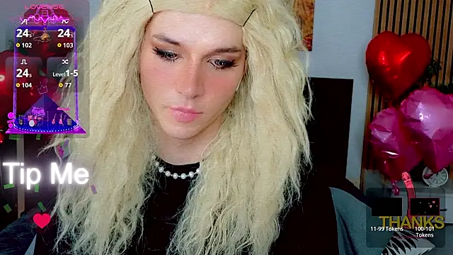 Snapshot of HelenSpellman chatting on 02.16.26 HelenSpellman online show from 02.16.26