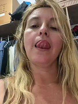 moniquerainx online show from 03.11.26