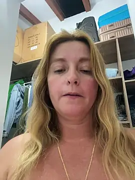 Snapshot of moniquerainx chatting on 07.21.26 moniquerainx online show from 07.21.26