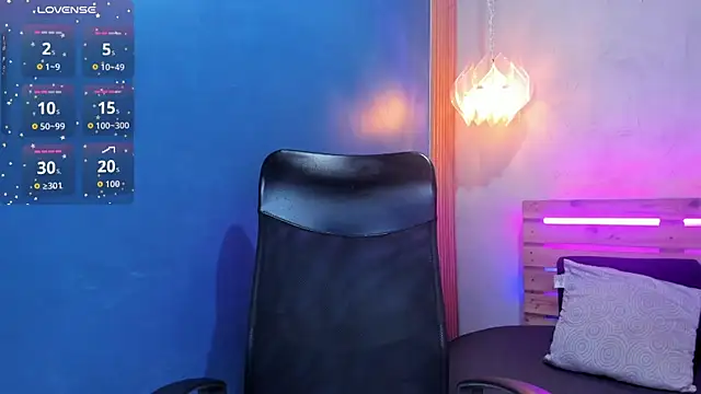 niky doll  online show from 12.05.25